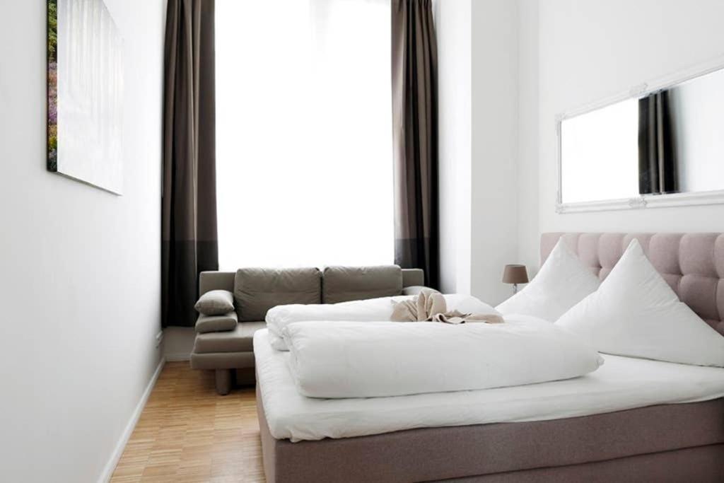 Sc 06 By Rockchair Apartments L Superhost Status L 4 Bedrooms Boxspringbeds 2 Bathrooms Balcony Elevator - Cozy Family & Business Flair Welcomes You! Berlin Exterior foto